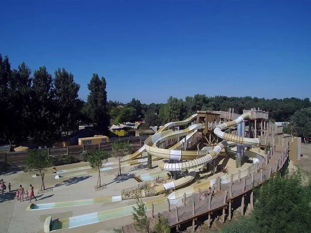Aménagement extérieur réalisé à Sérignan (34) par Atléabois