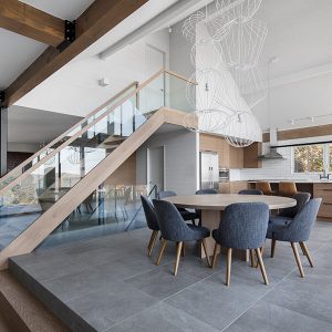 design intérieur d'une maison en bois au canada